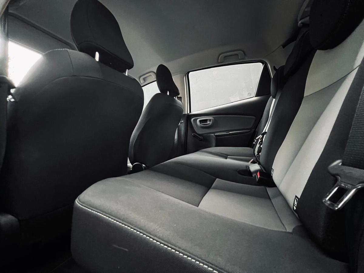toyota-yaris-2018-hibrido-a-gasolina-1497cc