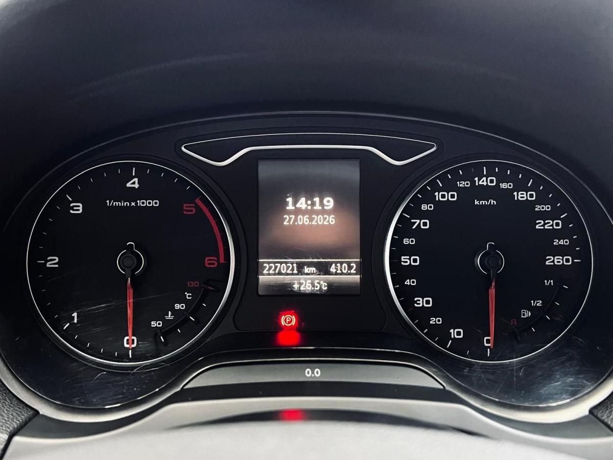 audi-a3-sportback-2015-diesel-1598cc