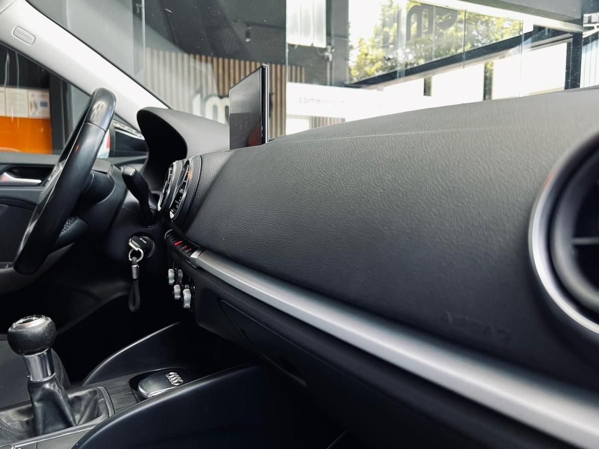 audi-a3-sportback-2015-diesel-1598cc