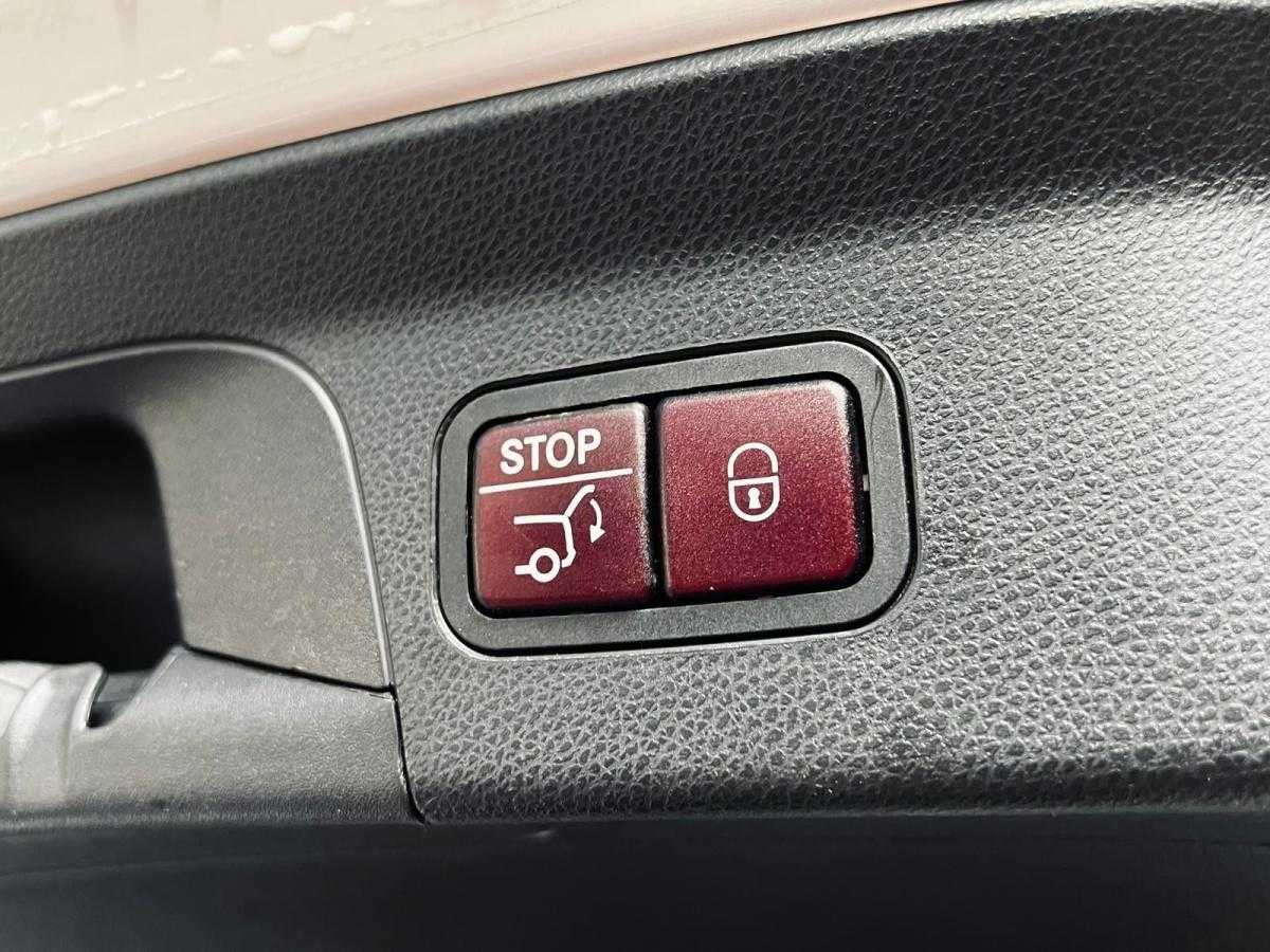 mercedes-benz-glc-2018-diesel-2143cc