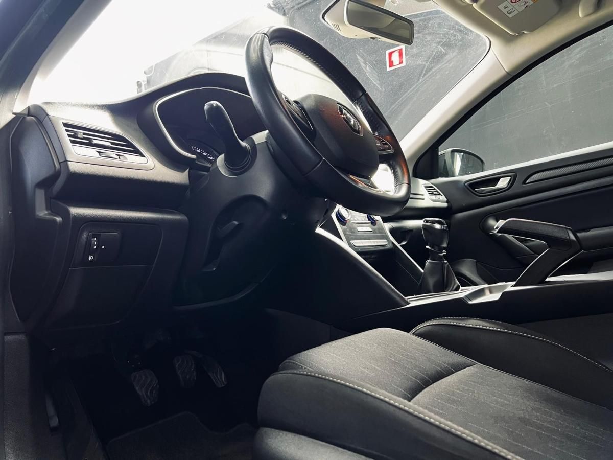 renault-megane-2019-diesel-1461cc