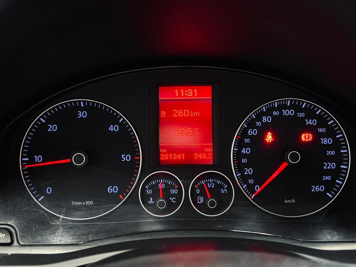 volkswagen-jetta-2009-diesel-1968cc