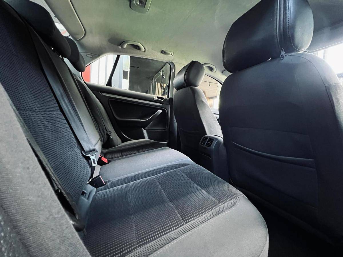 volkswagen-jetta-2009-diesel-1968cc
