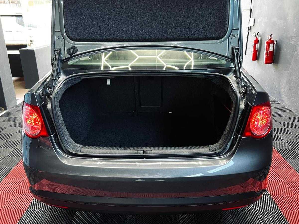 volkswagen-jetta-2009-diesel-1968cc