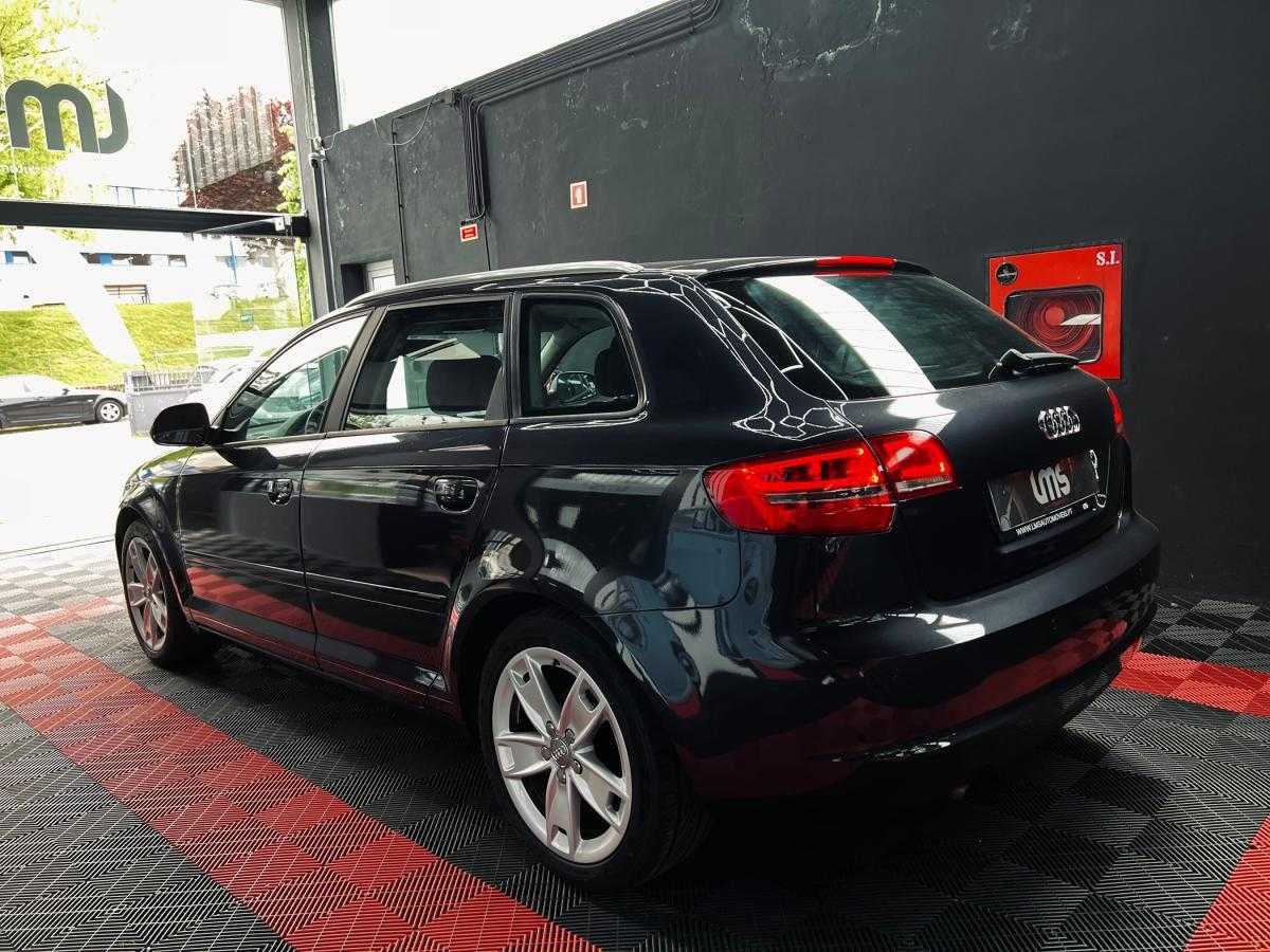 audi-a3-sportback-2010-diesel-1598cc