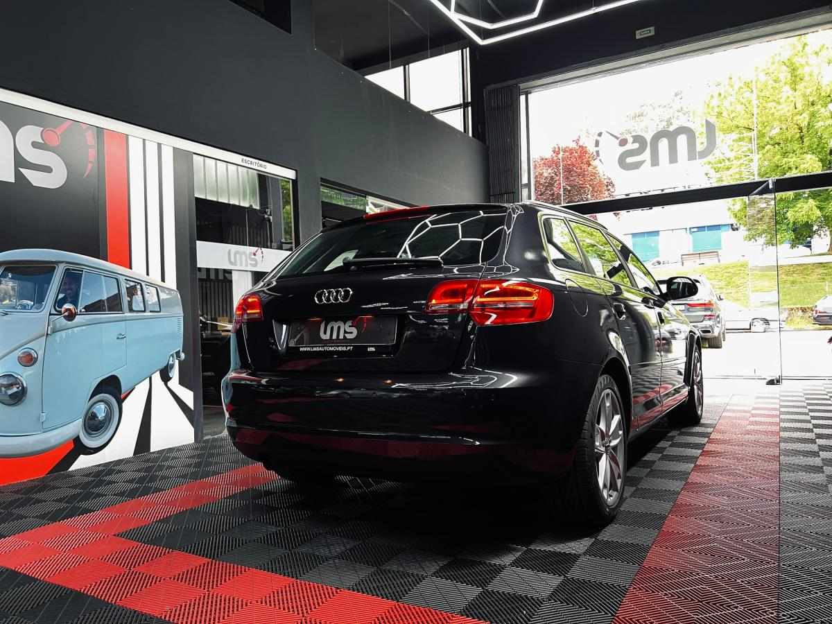audi-a3-sportback-2010-diesel-1598cc