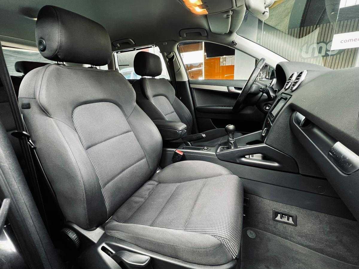 audi-a3-sportback-2010-diesel-1598cc
