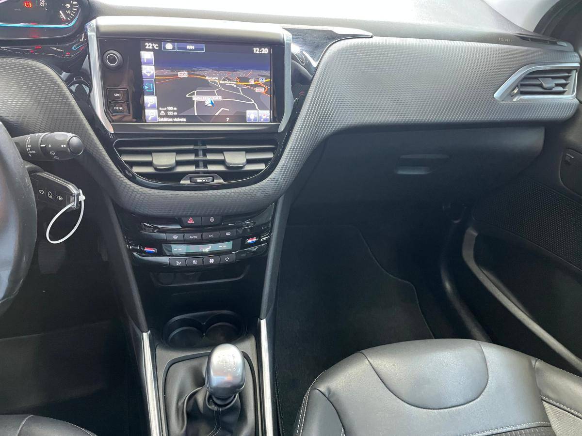 peugeot-2008-2015-gasolina-1199cc
