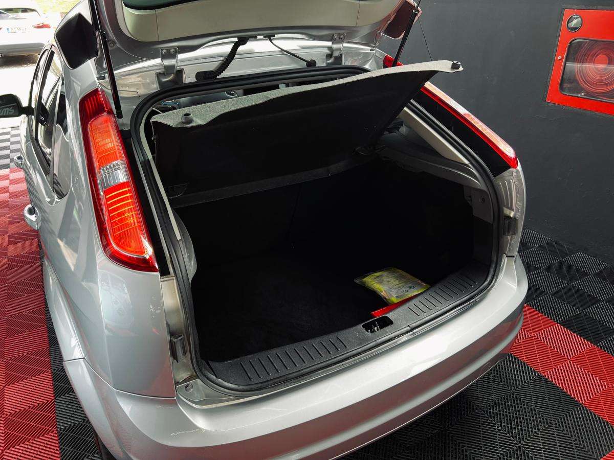 ford-focus-2011-diesel-1560cc