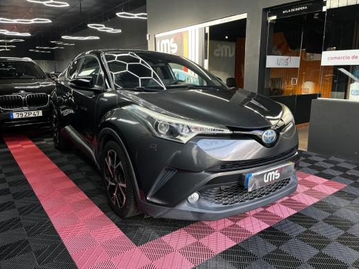 toyota-c-hr-2017-hibrido-a-gasolina-1798cc