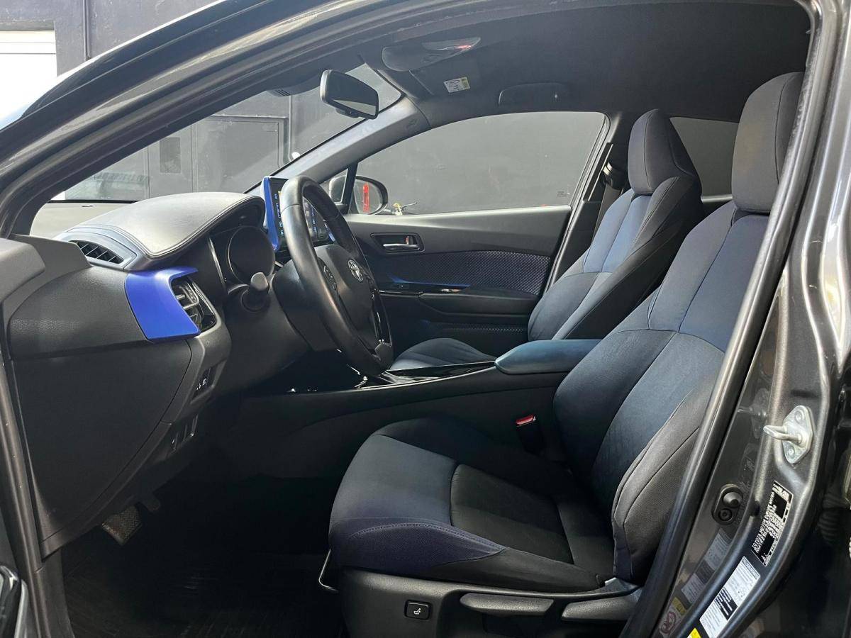 toyota-c-hr-2017-hibrido-a-gasolina-1798cc