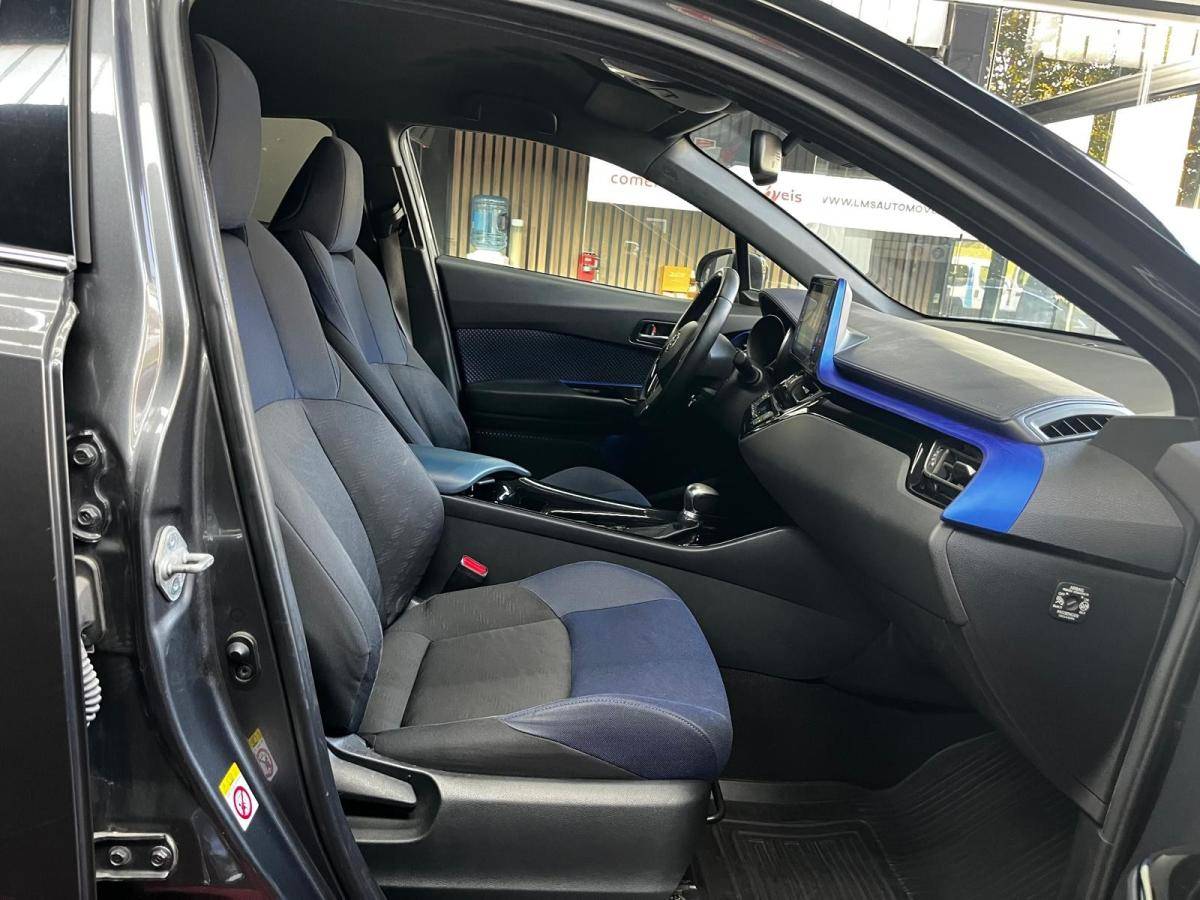 toyota-c-hr-2017-hibrido-a-gasolina-1798cc