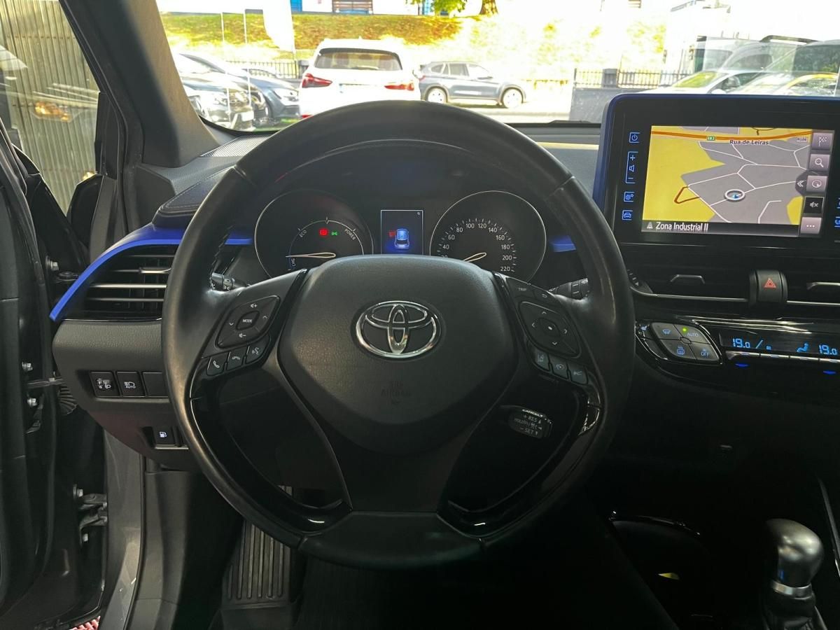 toyota-c-hr-2017-hibrido-a-gasolina-1798cc