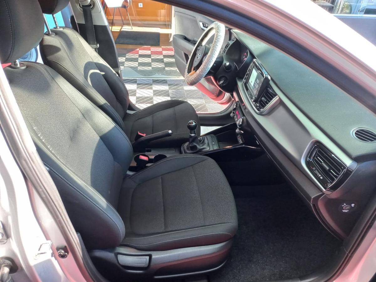 kia-rio-2018-gasolina-1248cc