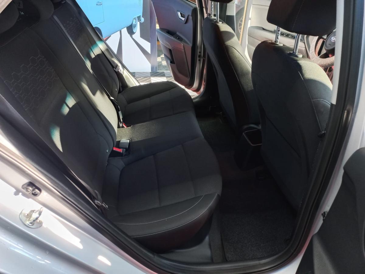 kia-rio-2018-gasolina-1248cc