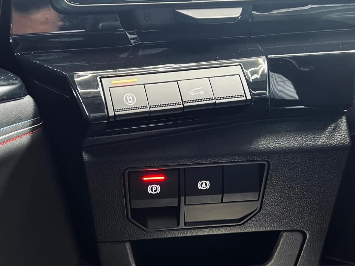 renault-rafale-2024-hibrido-a-gasolina-1199cc