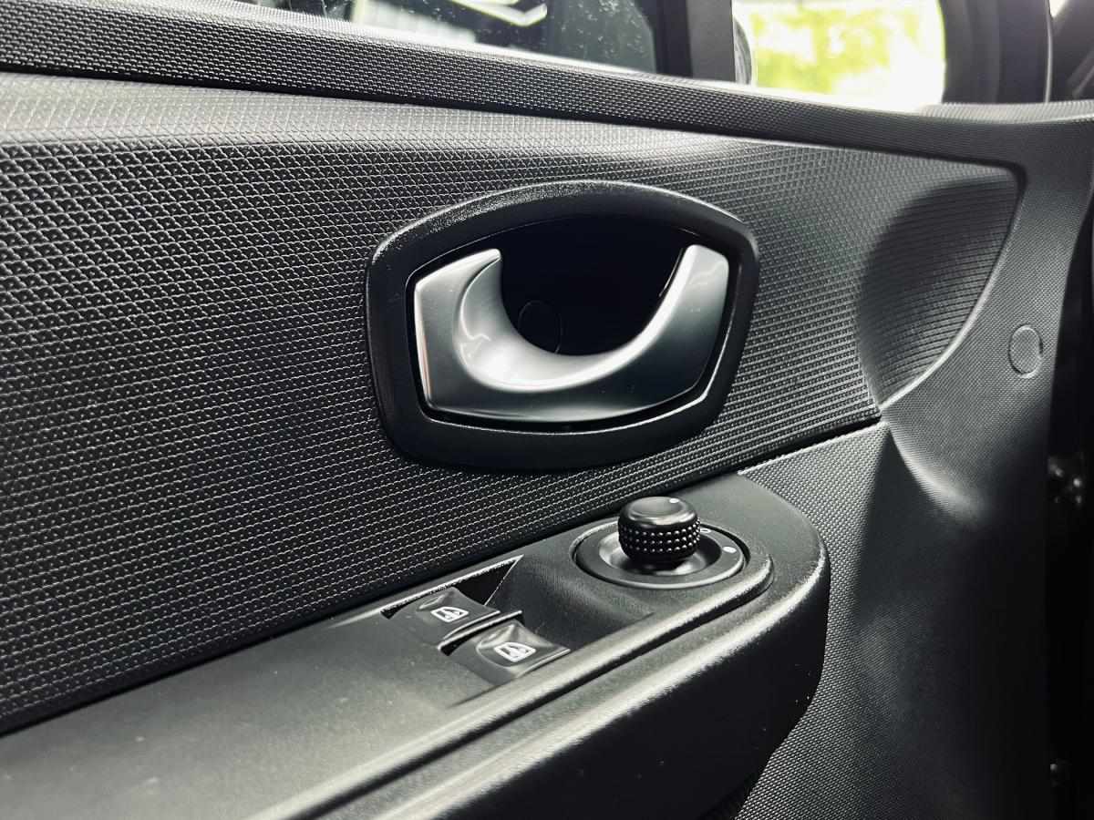 renault-clio-2015-gasolina-898cc