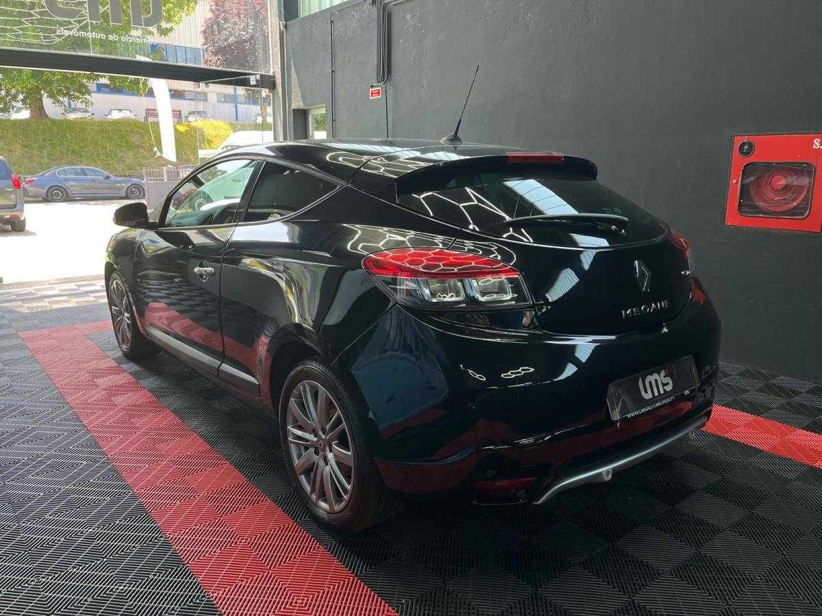 renault-megane-coupe-2011-diesel-1461cc