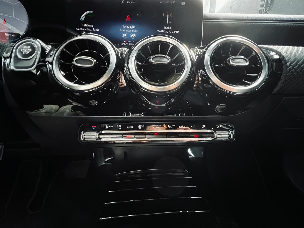 mercedes-benz-classe-a-2020-hibrido-a-gasolina-1332cc