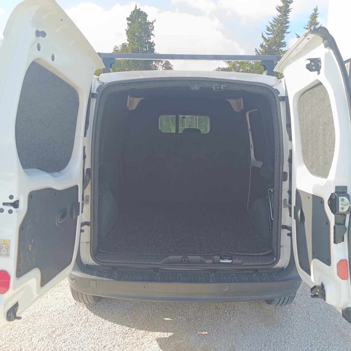 renault-kangoo-1-5-95cv-2021-diesel-1461cc