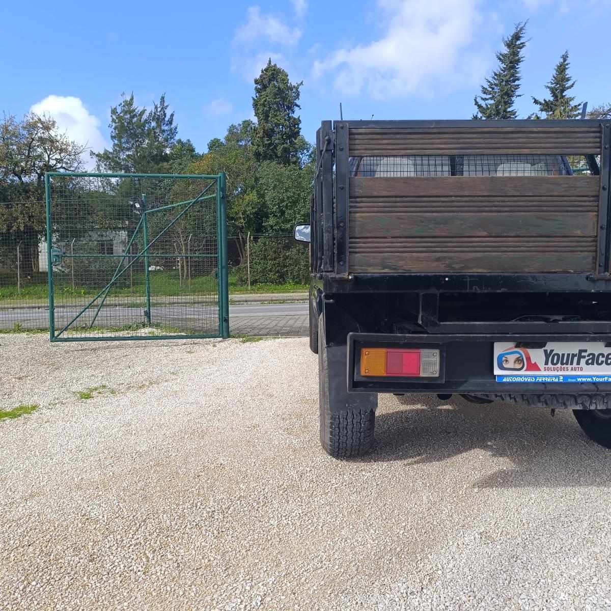 mazda-serie-b-2-5-td-4wd-2002-diesel-2498cc