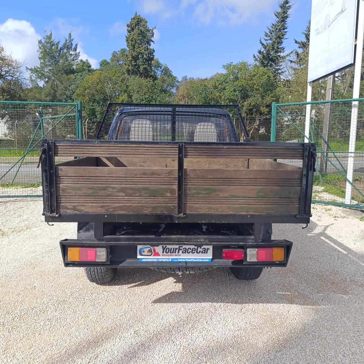 mazda-serie-b-2-5-td-4wd-2002-diesel-2498cc