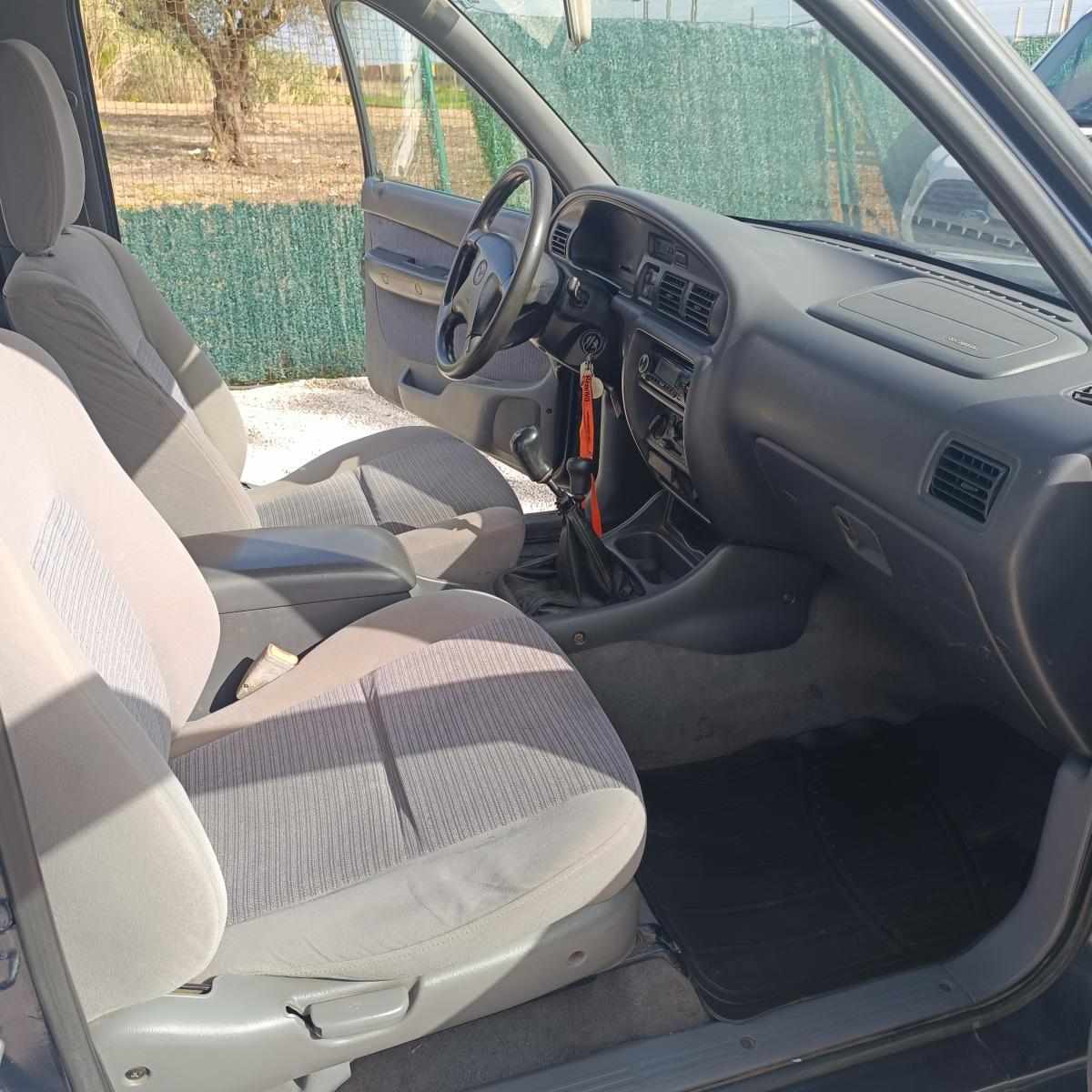 mazda-serie-b-2-5-td-4wd-2002-diesel-2498cc