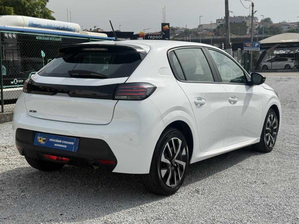 peugeot-208-2024-gasolina-1199cc