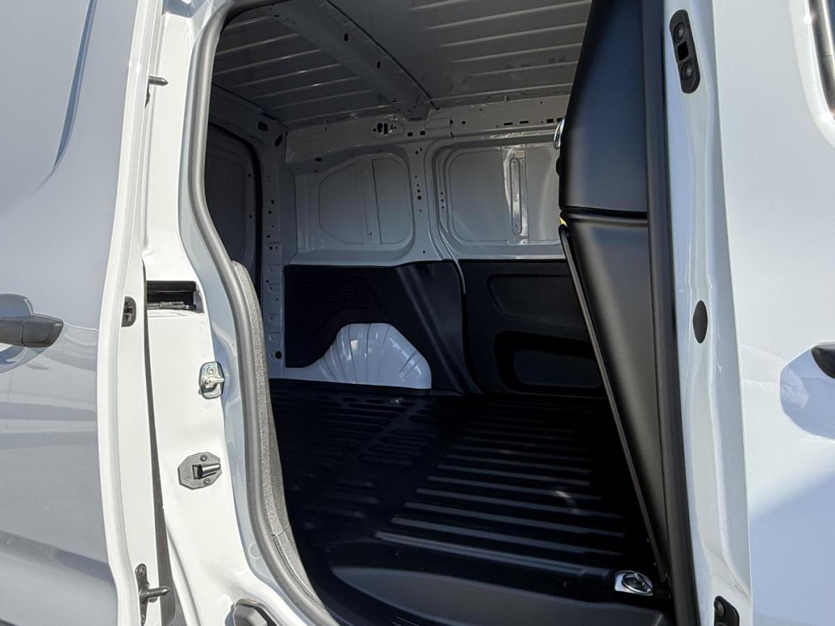 fiat-doblo-2025-diesel-1499cc