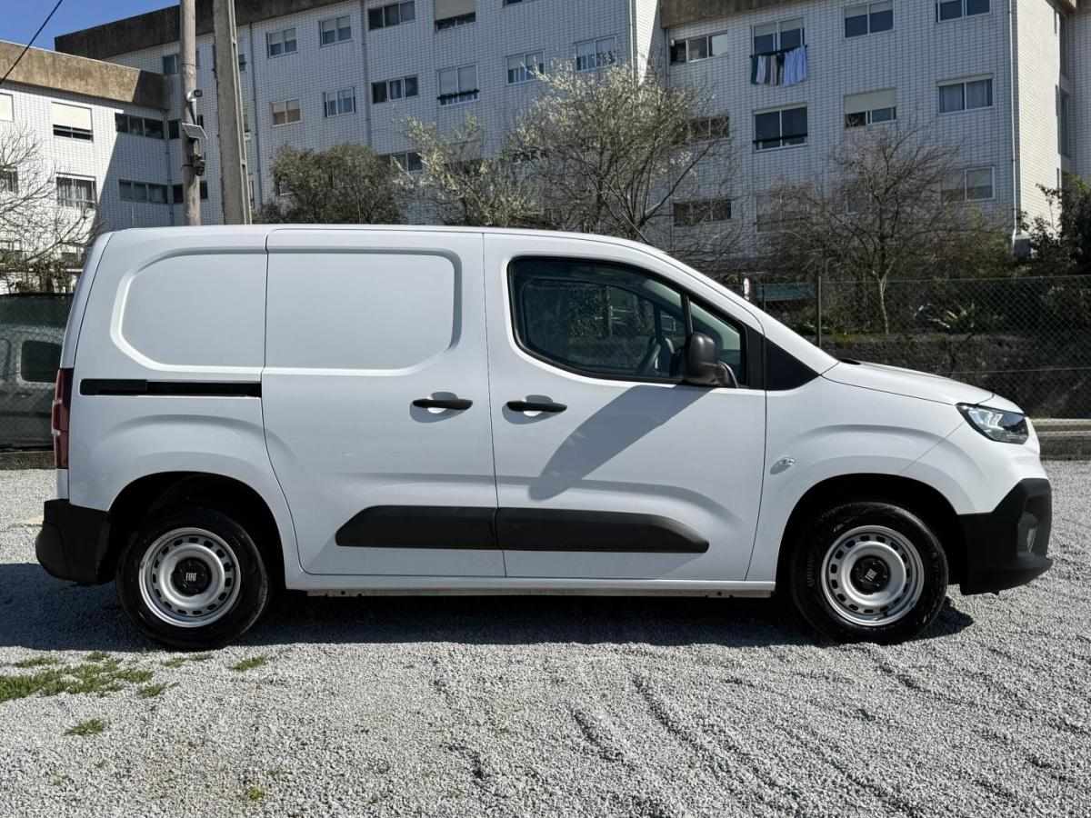 fiat-doblo-2025-diesel-1499cc