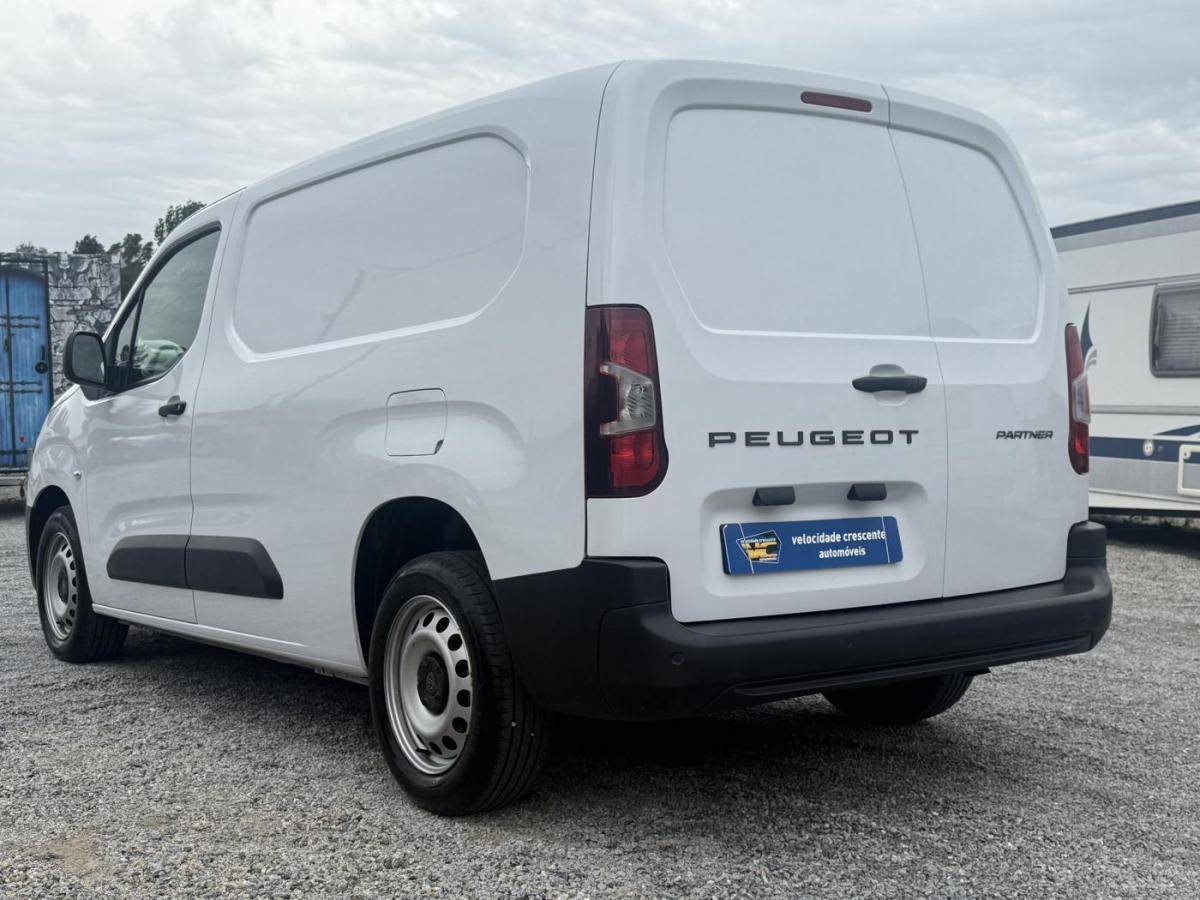 peugeot-partner-2024-diesel-1499cc