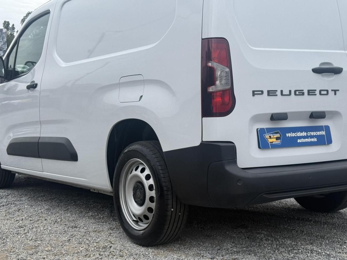 peugeot-partner-2024-diesel-1499cc