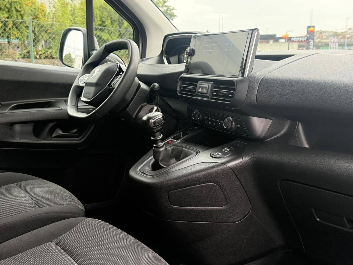 peugeot-partner-2024-diesel-1499cc