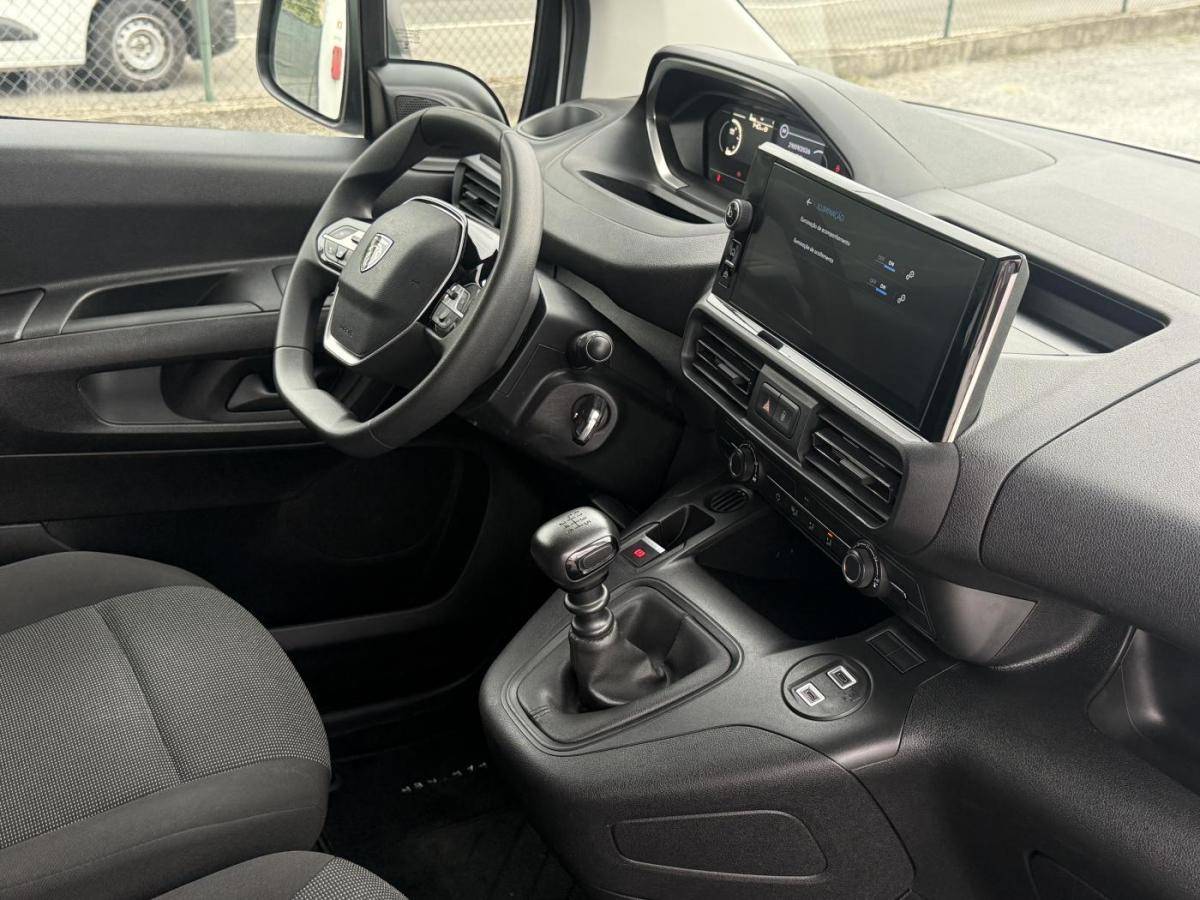 peugeot-partner-2024-diesel-1499cc