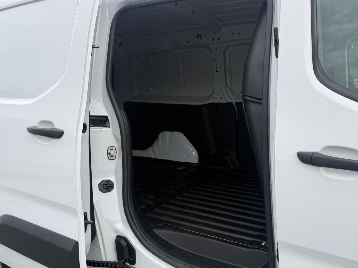 peugeot-partner-2024-diesel-1499cc