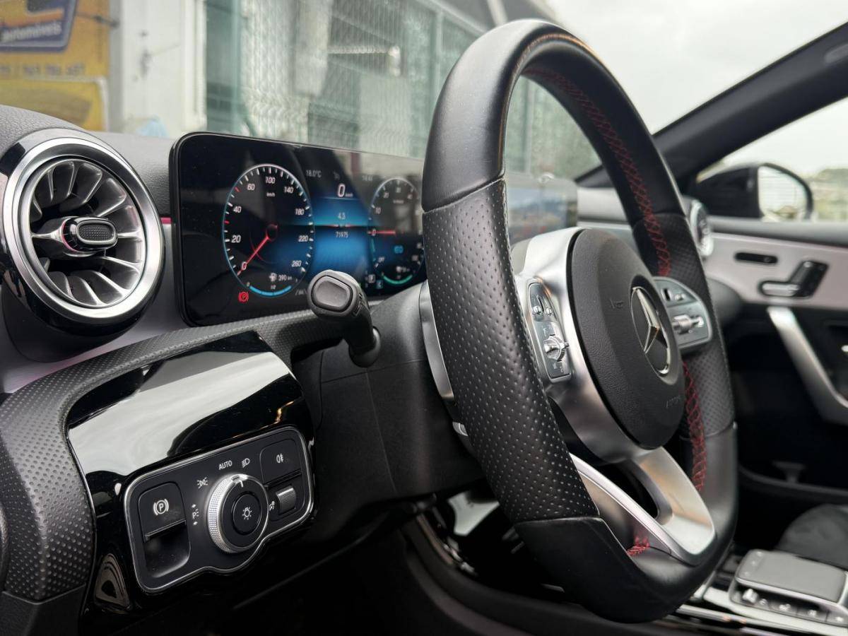 mercedes-benz-classe-a-2021-hibrido-a-gasolina-1332cc
