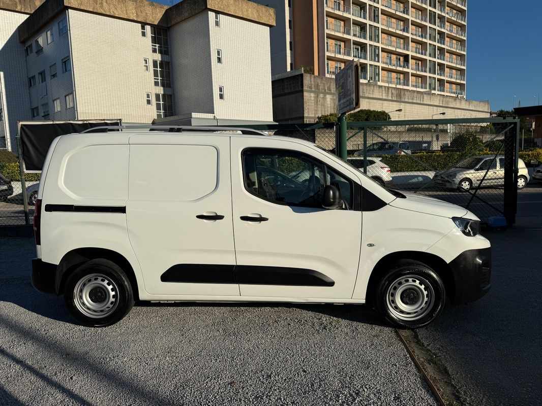 peugeot-partner-2021-diesel-1499cc