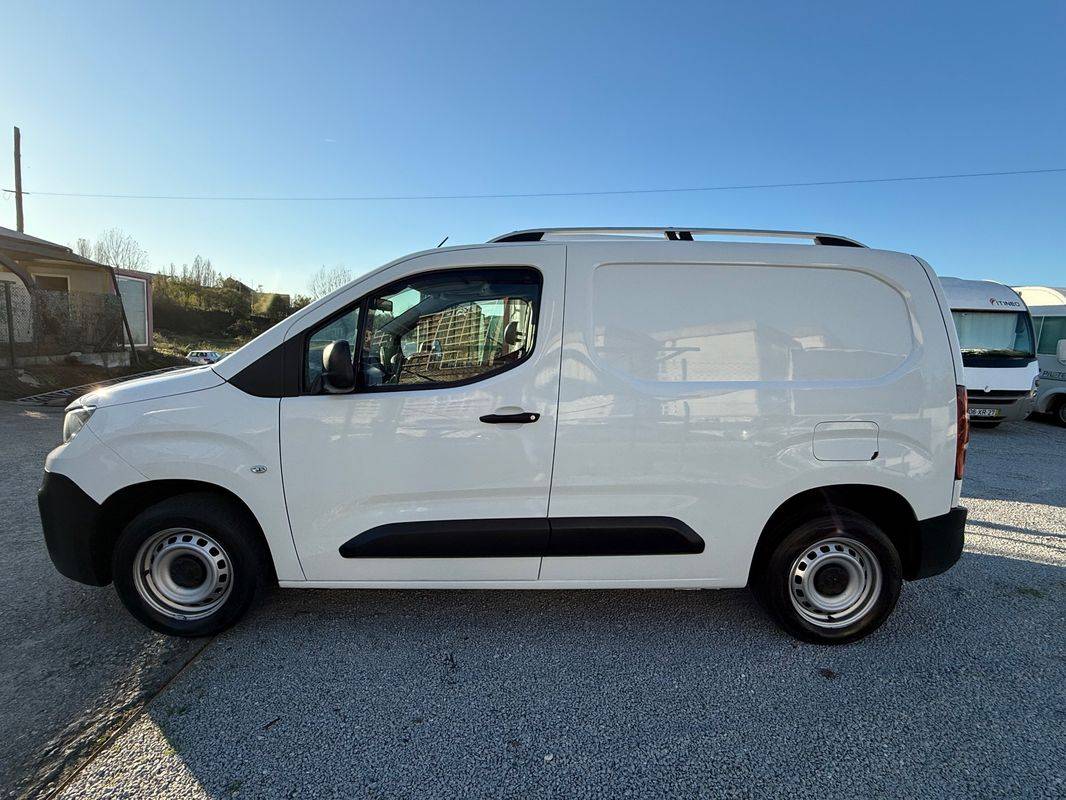 peugeot-partner-2021-diesel-1499cc