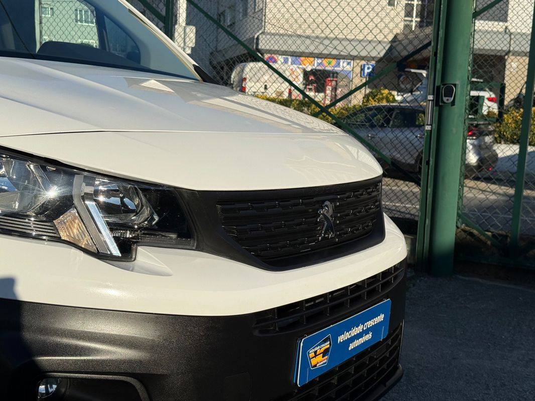 peugeot-partner-2021-diesel-1499cc