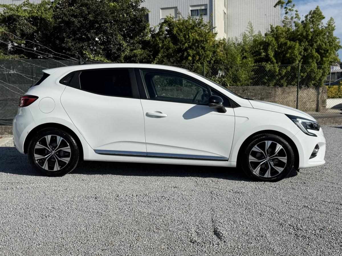 renault-clio-2023-gpl-999cc