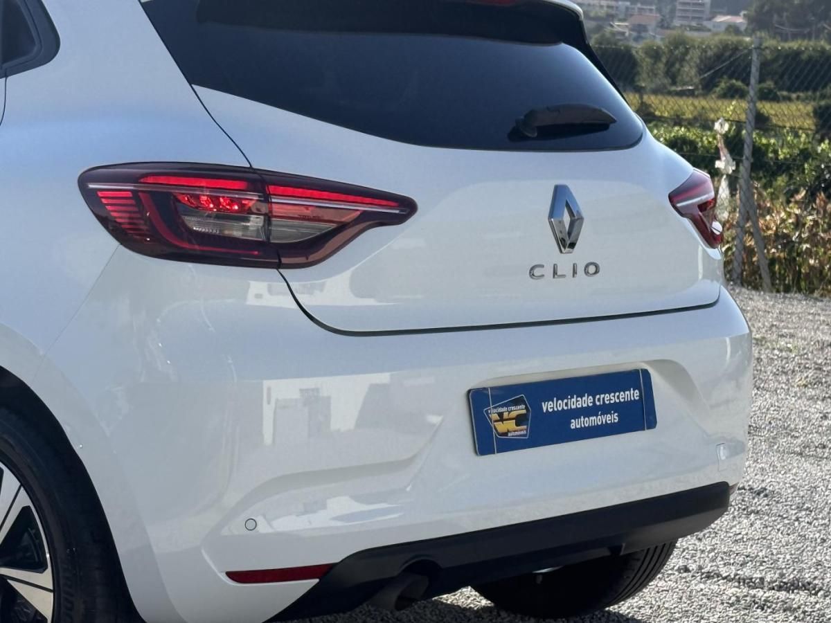 renault-clio-2023-gpl-999cc