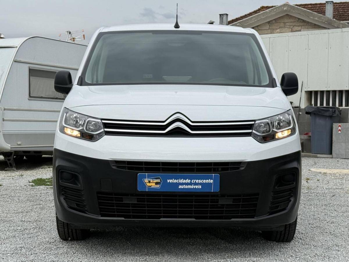 citroen-berlingo-2023-diesel-1499cc