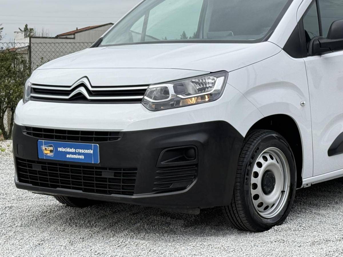 citroen-berlingo-2023-diesel-1499cc