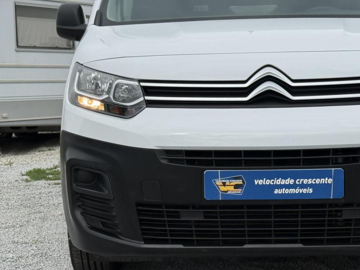 citroen-berlingo-2023-diesel-1499cc