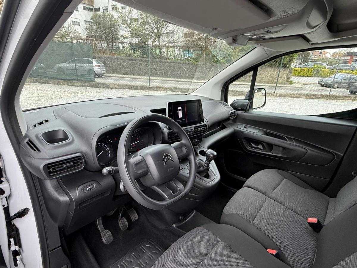 citroen-berlingo-2023-diesel-1499cc