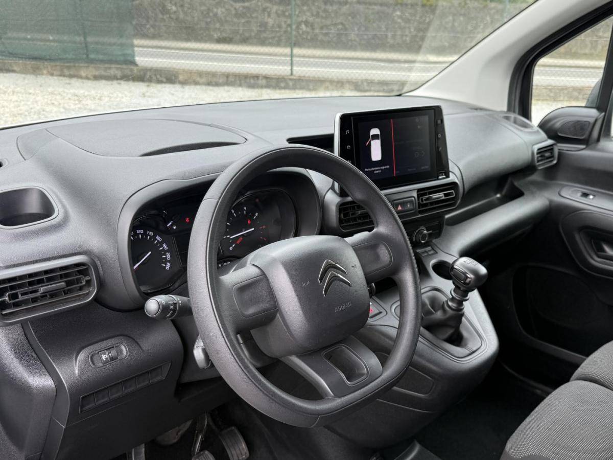 citroen-berlingo-2023-diesel-1499cc