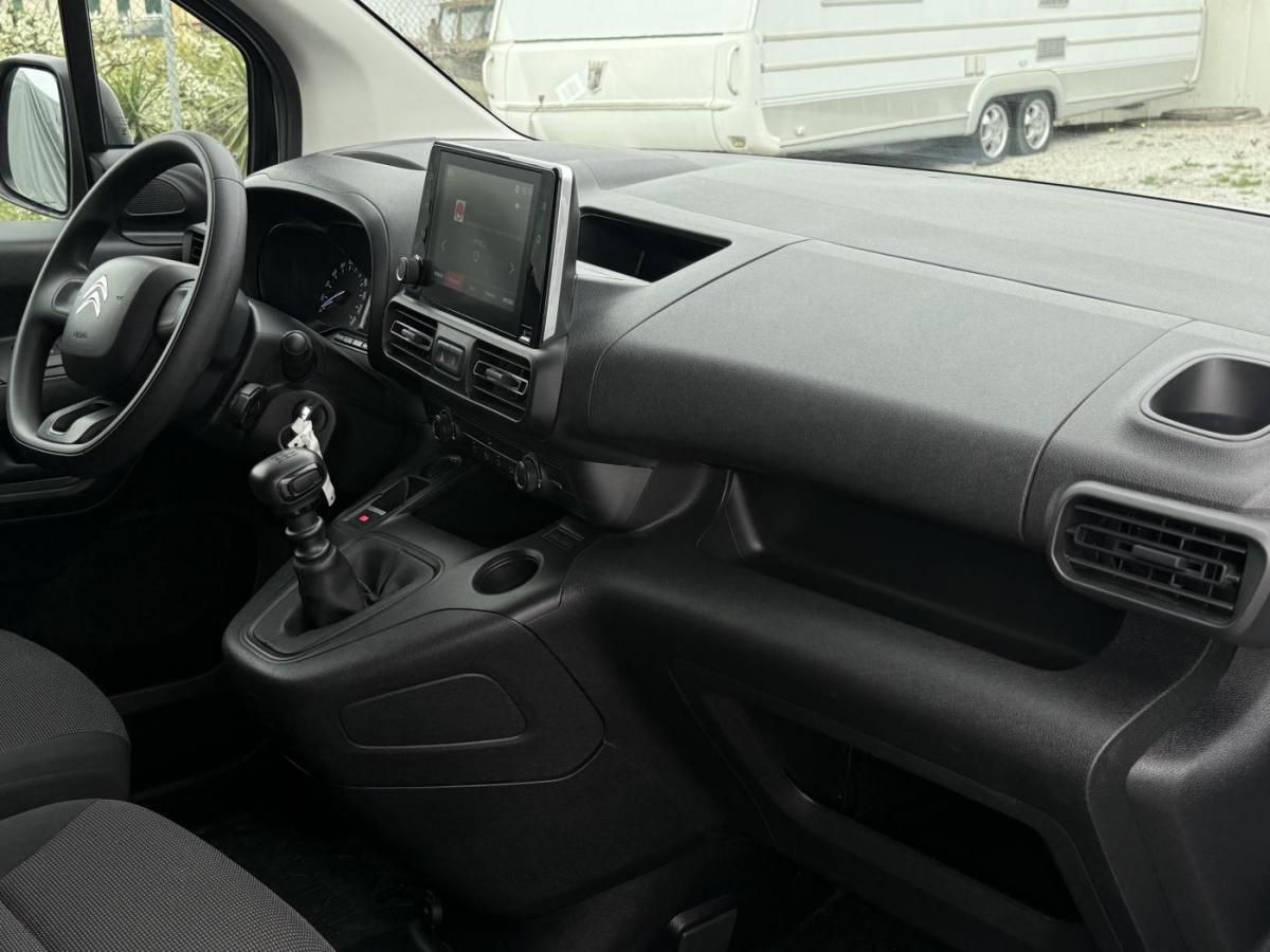 citroen-berlingo-2023-diesel-1499cc