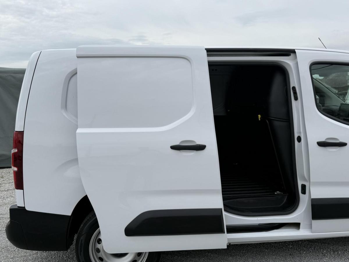 citroen-berlingo-2023-diesel-1499cc