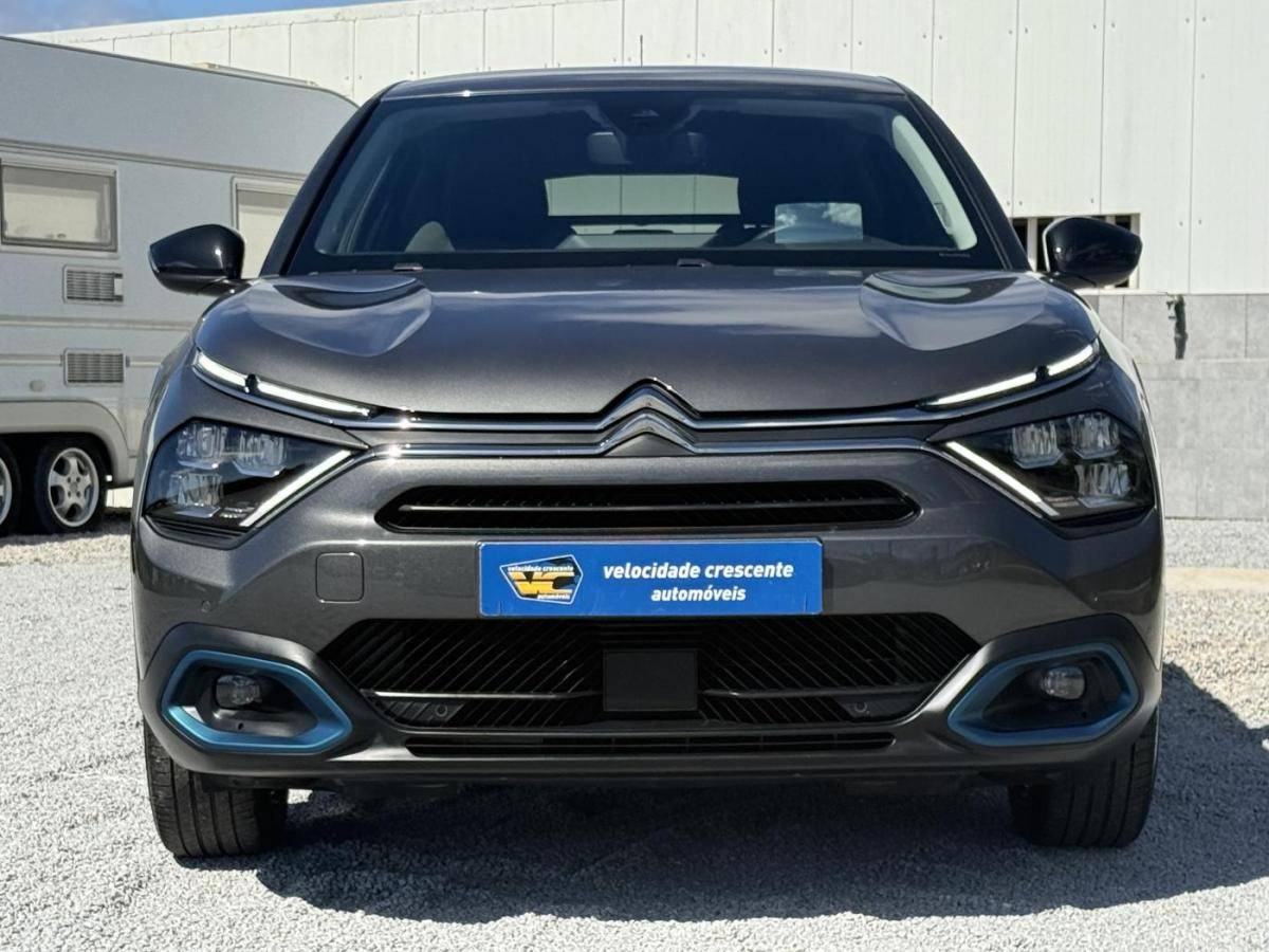 citroen-e-c4-2021-eletrico-0cc
