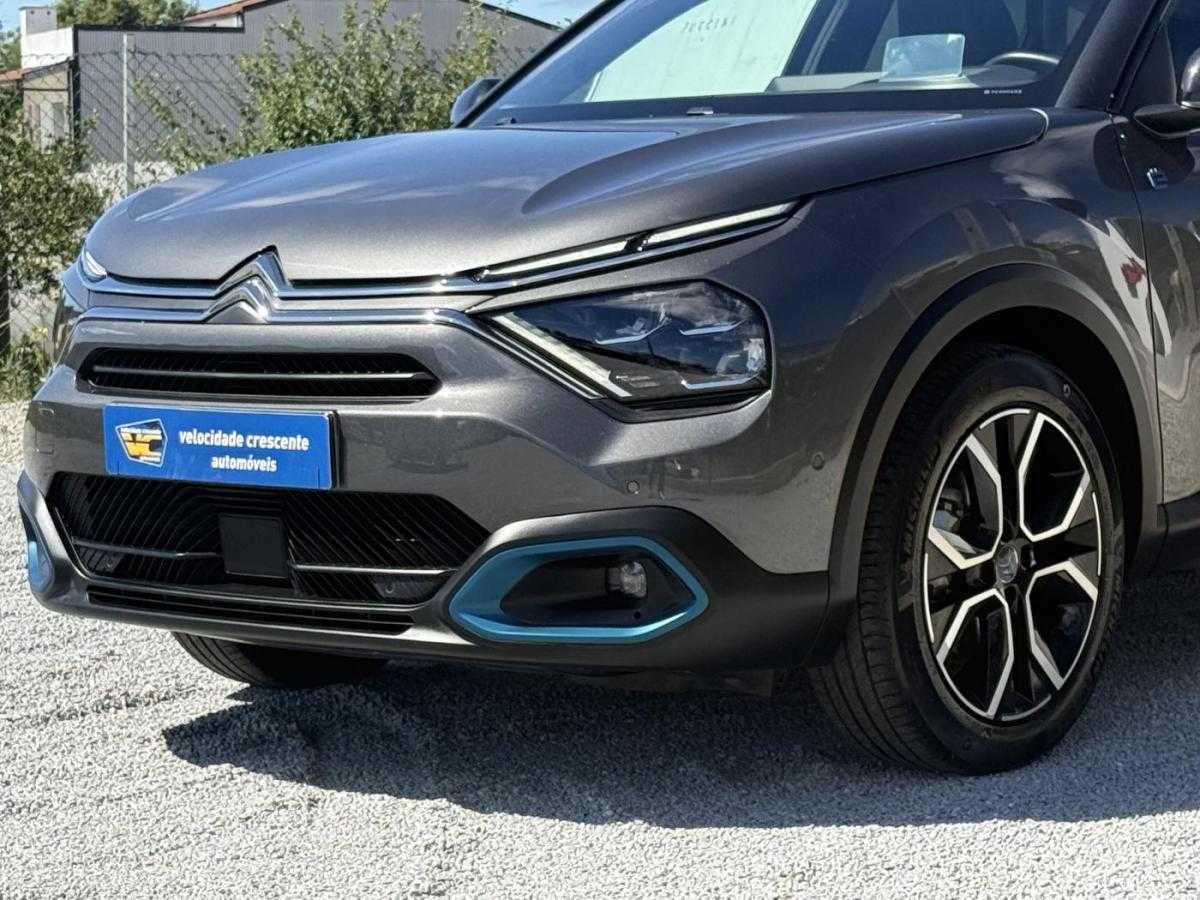 citroen-e-c4-2021-eletrico-0cc
